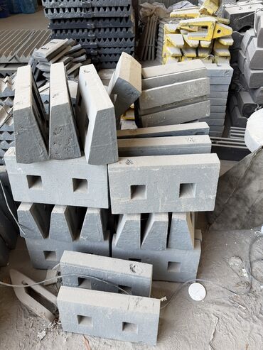 Другое оборудование для производства: Литейный завод, литье высококачественной высокомарганцовистой стали — 34