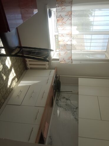 Продажа квартир: 1 комната, 34 м², 105 серия, 1 этаж, Старый ремонт