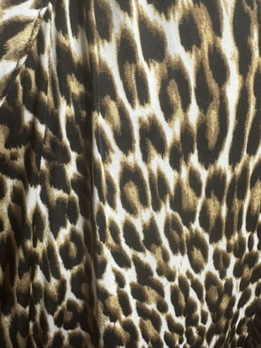 Dəstlər, kostyumlar: Qadın geyim dəsti -geyimlerin her biri 5 manatdl cox yaxsl — 14