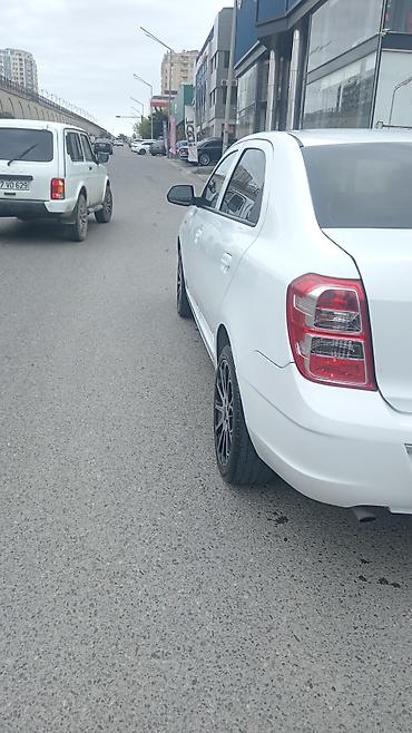 byd gunluk kirayə: Arendaya verilir qalmaq şerti ile ilkin ödəniş 1000 günü 25 manat 36 — 6
