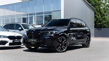 BMW X5: 2025 г., 4.4 л, Автомат, Бензин, Кроссовер