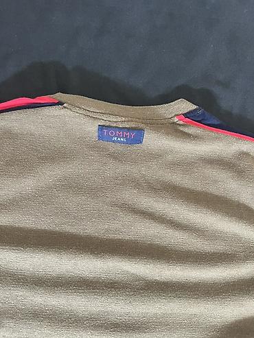 modeli: Tommy Jeans muška majica kratkih rukava - Model: klasična T‑shirt — 1