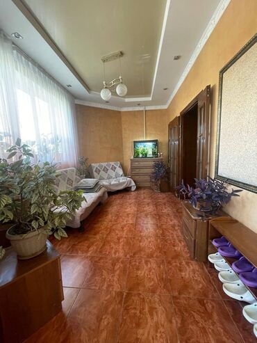 Отели и хостелы: Продается действующий оздоровительный комплекс в районе ул. Курманжан — 4