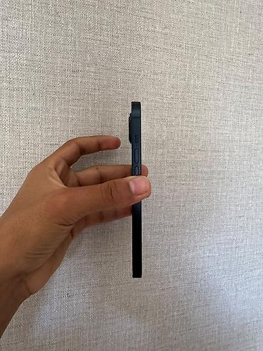 Apple iPhone: IPhone 13, 128 GB, Qara, Face ID — 6