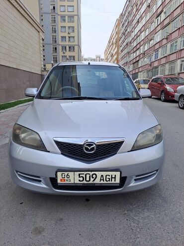 ковролин для авто: Mazda Demio: 2003 г., 1.3 л, Автомат, Бензин, Хэтчбэк