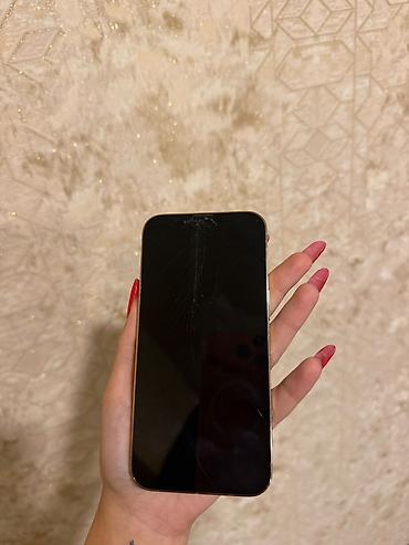 note 13 pro: IPhone 13 Pro, Qızılı, Face ID — 4