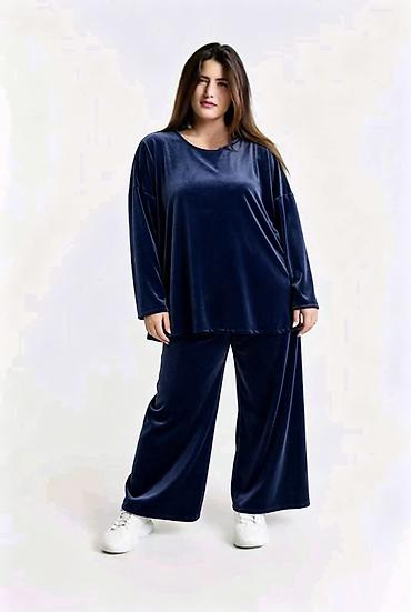 Dvoslojni ženski komplet od somota (velur) 2XL 3XL 4XL - Set uključuje