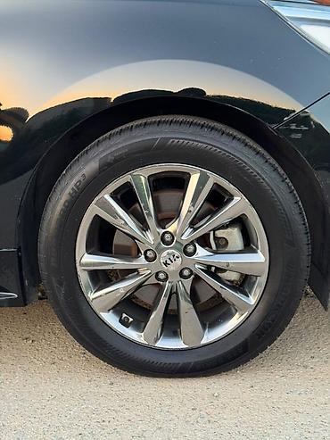 Kia: Kia Carnival: 2020 г., Минивэн — 15