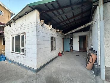 Продажа домов: 6 комнат и более, 300 м², 5 соток, Бишкек, Рабочий Городок Собственник — 2