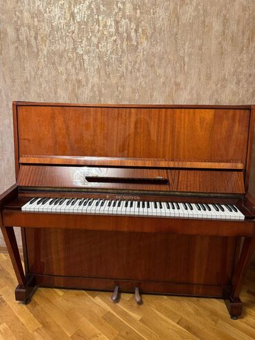 CD, DVD disklər və kassetlər: Piano, Belarus, Akustik, İşlənmiş, Ünvandan götürmə