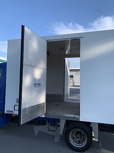 Аренда рефрижератора: Рефрижератор Mercedes‑Benz Sprinter - Тип: изотермический фургон с — 9