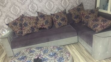 Mebel: Künc divan, Açılmayan, Bazasız, Parça, Çatdırılma yoxdur