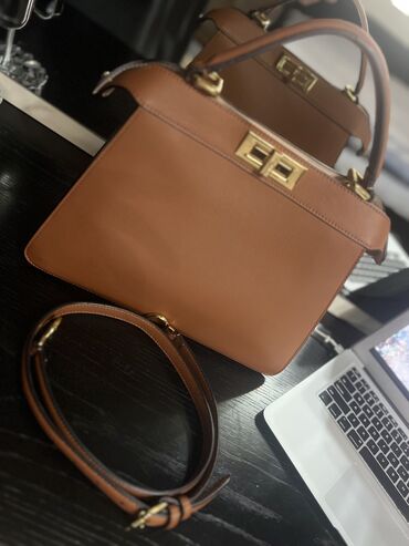 gozel cantalar: Əl çantası, Fendi, İşlənmiş