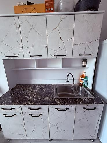 бу стул: Кухонный гарнитур с мойкой и верхними шкафами .Бу холодильник тоже — 4