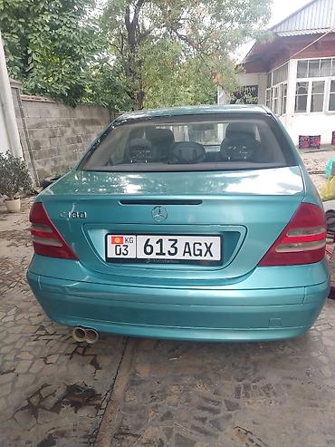 jac s7: Mercedes-Benz C-Class: 2001 г., 1.8 л, Механика, Седан — 6