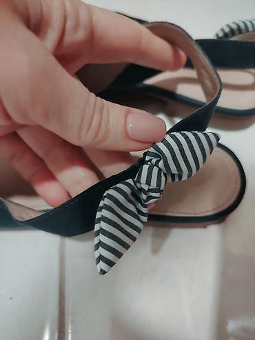 Baletanke: Ženske slingback baletanke na malu petu - Boja: tamno plava/teget - — 4