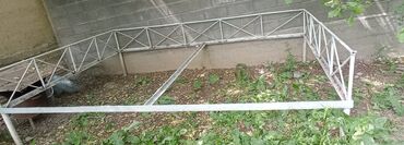 бак для белья: Тапчан 2 x 3 x 1 м, Металл