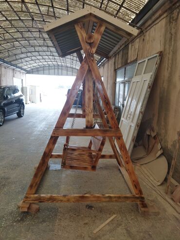 Yelləncəklər: Skamya-yelləncəl, Zontikli, Taxta — 6