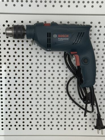 Digər alətlər: Bosch Professional GSR 6-25 RE model elektrikli qazma. Bu qazma