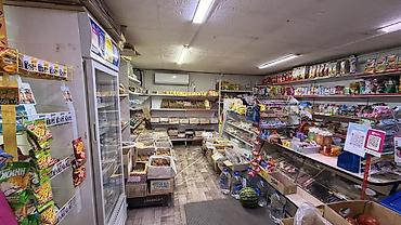 животные для дома: Продается Продуктовый магазин у дома с клиентской базой . Торг — 4