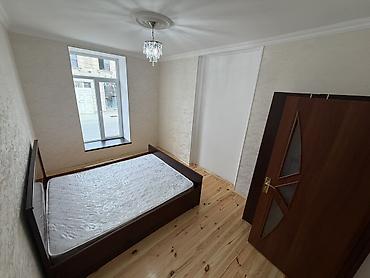 1 комнатная квартира студия: 1 otaqlı həyət evi – studiya tipli zal-mətbəx - Geniş, işıqlı zal — 7
