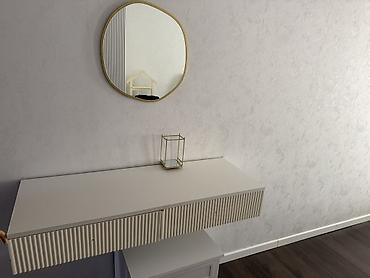 подставки под телевизор: Divar üzrə konsol və dekor dəsti - Minimalist üslubda divara montaj — 1