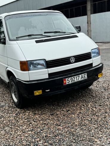 Volkswagen: Volkswagen : 1993 г., 2.4 л, Механика, Дизель, Минивэн