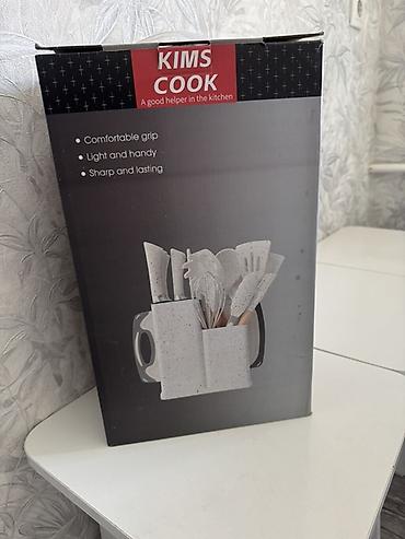 кострюли: Набор кухонных ножей и инструментов KIMS COOK + разделочная доска и — 3