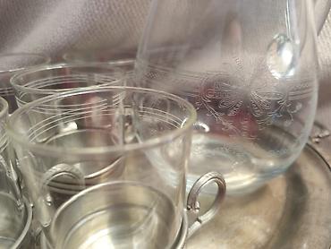 Kompleti posuđa: Prodajem vintage set posuđa za napitke (sokove, kafu): stakleni bokal — 9
