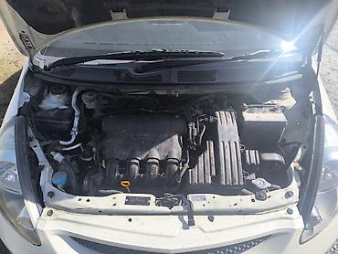 япония машина: Honda Fit: 2003 г., 1.3 л, Вариатор, Бензин, Хэтчбэк — 6