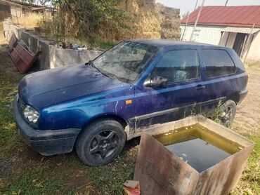 авто будка: Volkswagen Golf: 1993 г., 1.8 л, Автомат, Бензин, Седан