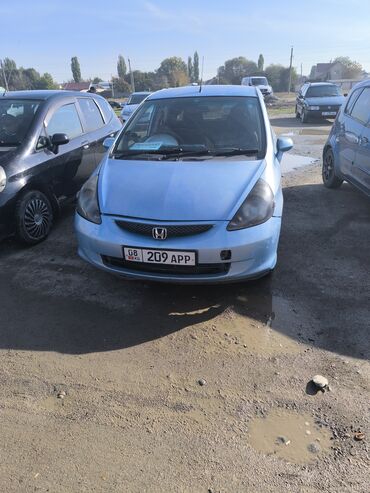 hona fit: Honda Fit: 2002 г., 1.5 л, Автомат, Бензин