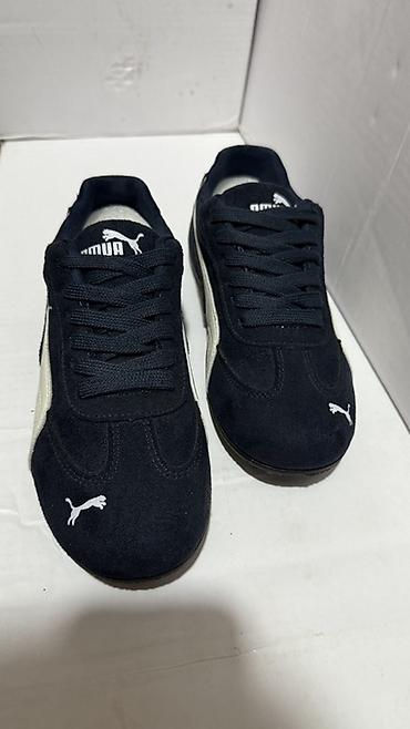 puma suede classic: Кроссовки Puma

•Цвет: темно-синий замшевый
• размеры: 36 - 40 — 2