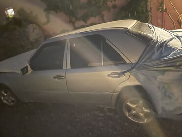 Motonəqliyyat: Mercedes-Benz W124: 2.5 l | 1993 il Sedan