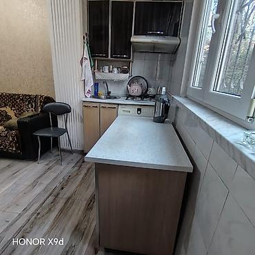 gencede kireye ev: Sumqayıt, 2 otaqlı, Köhnə tikili, 50 kv. m — 5