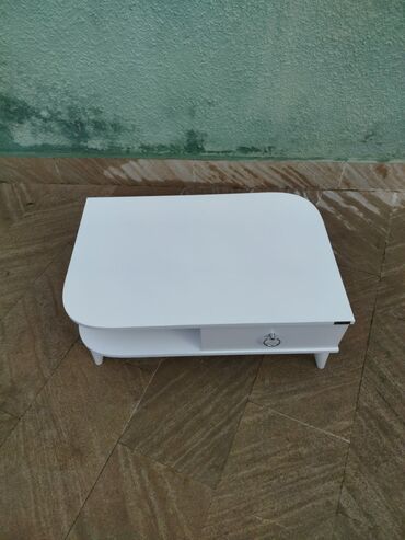 Divan və masa dəstləri: Yeni, Qonaq otağı üçün, Transformer, Azərbaycan -da lalafo.az — 5 Divan və masa dəstləri: Yeni, Qonaq otağı üçün, Transformer, Azərbaycan — 5