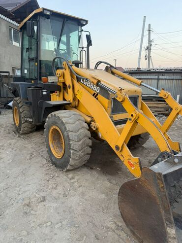 Экскаваторы: Экскаватор, 2011 г., Колесный — 4