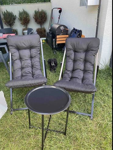 Bağ kresloları: Həm şezlonqlar həm də sehpa qatlana bilir, komfortludur, bağ evi — 11