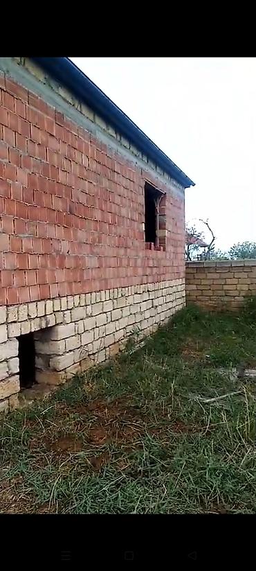 kreditle satilan evler: Novxanı bağları ərazisində 2 sot torpaq sahəsində yerləşən 3 otaqlı — 10