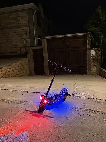 velosiped 3 teker: Elektrik skuter - Güclü LED işıqlandırma: ön tərəfdə iki parlaq far — 1