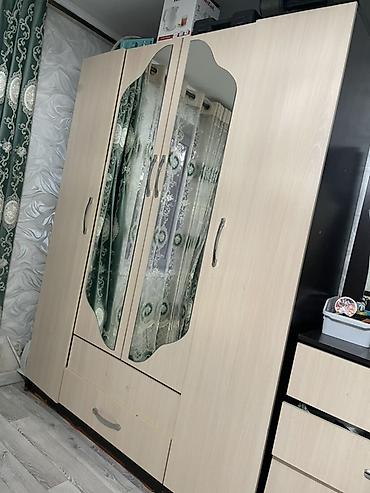 Спальный гарнитур в современном стиле, цвет сочетания светлый