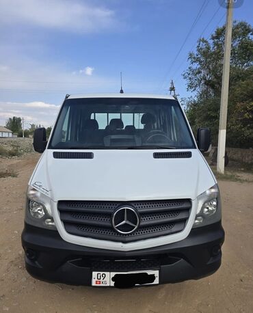 задний плафон на спринтер: Грузовик, Mercedes-Benz, Дубль, 3 т, Новый
