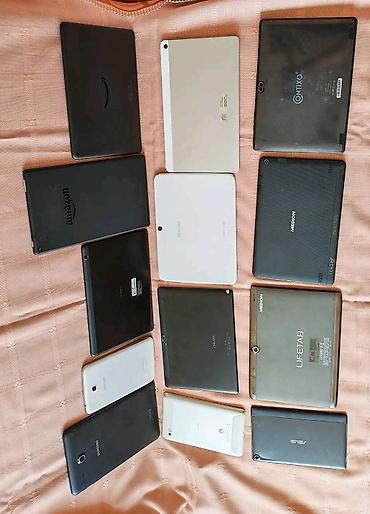 Tableti: Lot tableta – više brendova i veličina - Brendovi vidljivi na — 23