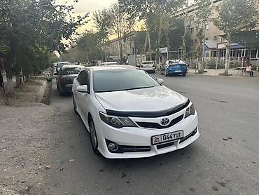 Toyota Camry: 2012 г., 2.5 л, Автомат, Бензин, Седан