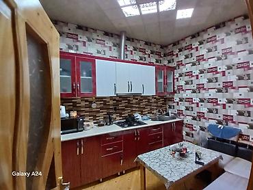 agdasda tecili satilan evler: Satılır: Gəncədə mərkəzi klinikaya 400 metr məsafədə asvalt yoldan 20 — 8