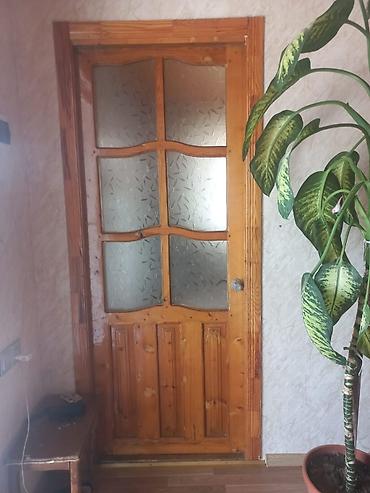 Qonaq otağı üçün İşlənmiş Otaq qapısı 80x215 sm Naliçnik ilə, Ünvandan götürmə
