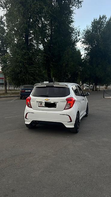 Унаа сатуу: Chevrolet Spark: 2018 г., 1 л, Вариатор, Бензин, Хетчбек — 4