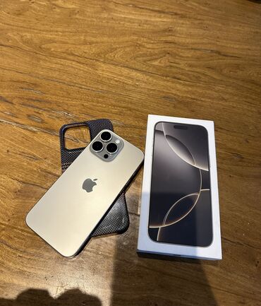 телефоны кнопачные: IPhone 16 Pro Max, Б/у, 256 ГБ, Natural Titanium, Защитное стекло, Чехол, Кабель, 100 %