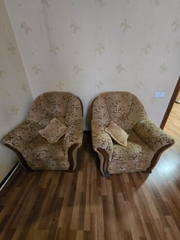 Divan və kreslo dəstləri: Divan, Divan — 1