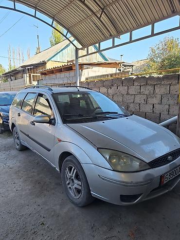 Ford Focus: 2002 г., 2 л, Механика, Бензин, Универсал